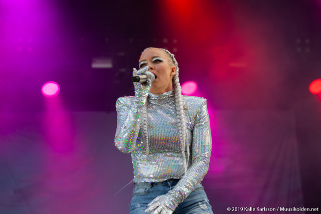 Anna Puu Anna Puu | Anna Puu Ruisrockissa 2019.